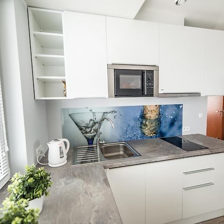 Silver One Apartments Гданск Екстериор снимка